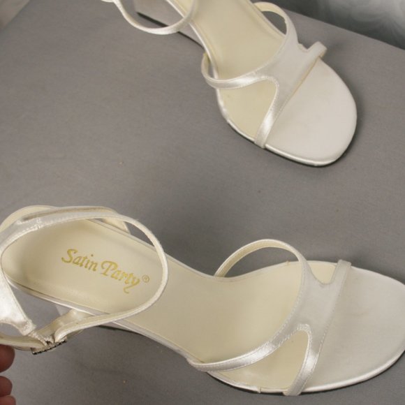 White Satin Wedge Shoes - Picture 2 of 5